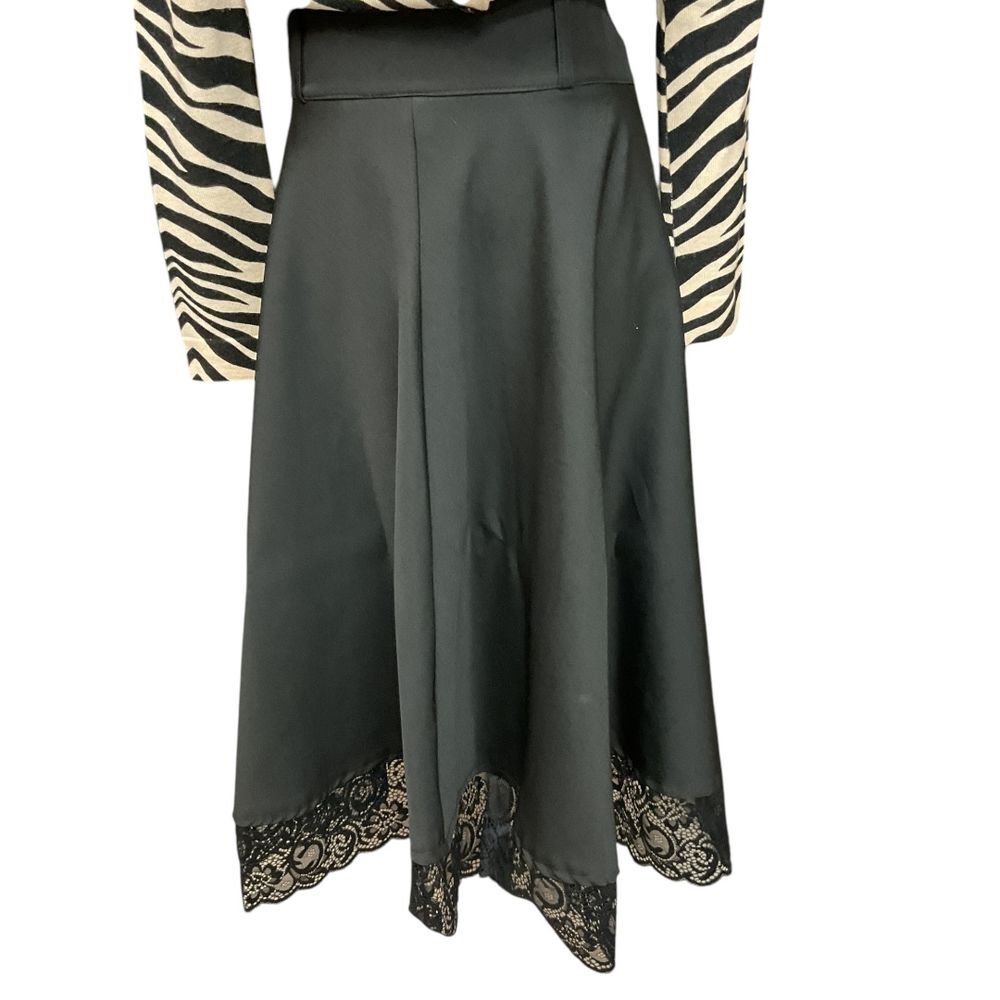 SHEIN Women's Plus Size 2XL Trends Contrast Lace Flare Skirt Black